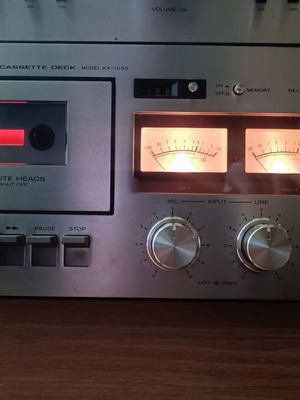 Kenwood KX 1030 cassette deck