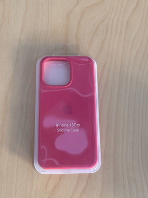 Apple iPhone 13 Pro silicone case