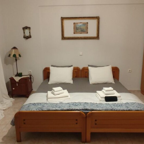 Single bed used 90x200, sturdy wood