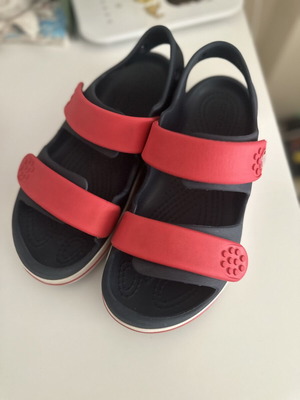 Crocs sandals like new, size 34, blue and brown