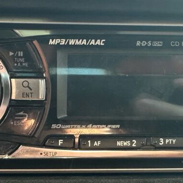 Alpine CDE-9882Ri car audio source like new 1din