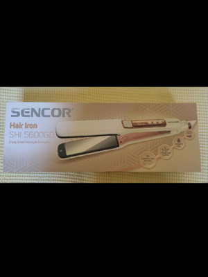 Πρέσα μαλλιών Sencor σε άριστη κατάσταση με αφαιρούμενα εξαρτήματα και argan oil
