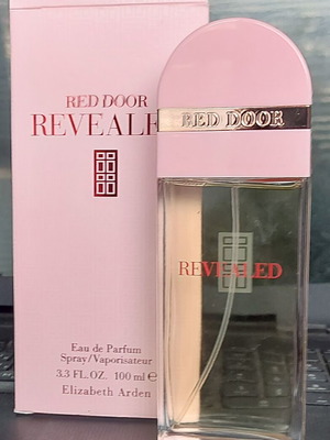 Γυναικείο άρωμα Red Door Revealed 100ml EDT σαν καινούργιο