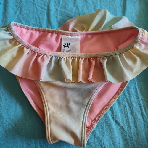 H&M Girls' Bikini and Tribord Sun Hat with UPF 50+ Protection like new