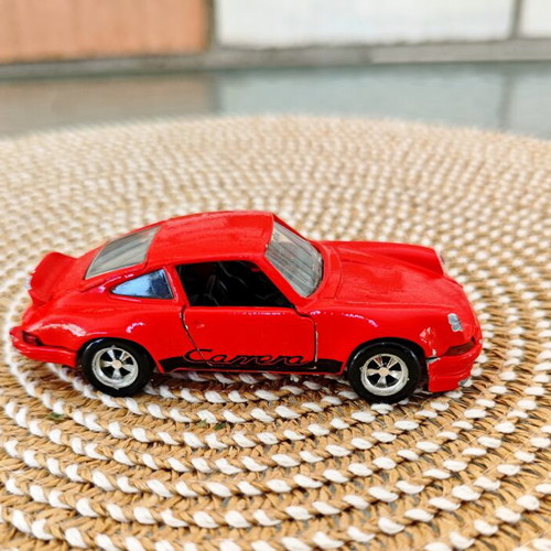 Solido Porsche 911 Carrera RS 2.7 toy car used, red with black stripes