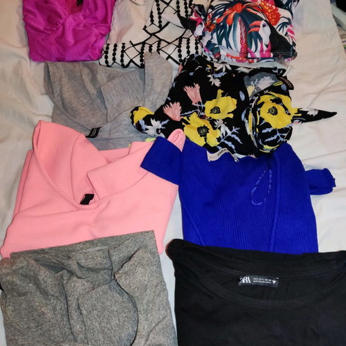 Blouses used, pack of 8, sizes M and L