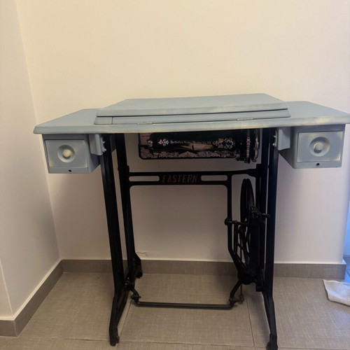 Eastern sewing machine used with drawers and chalk paint finish
