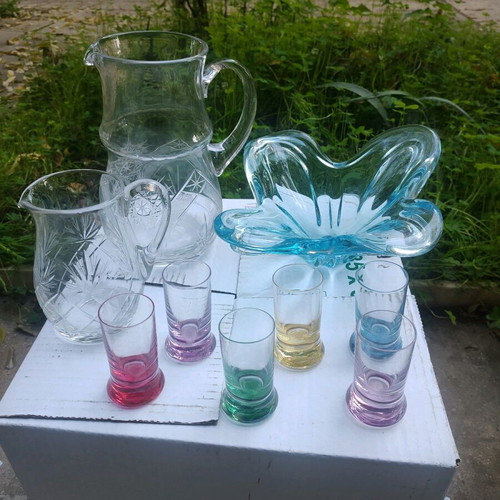 Handmade crystal set like new with 6 colored glasses and 2 pitchers