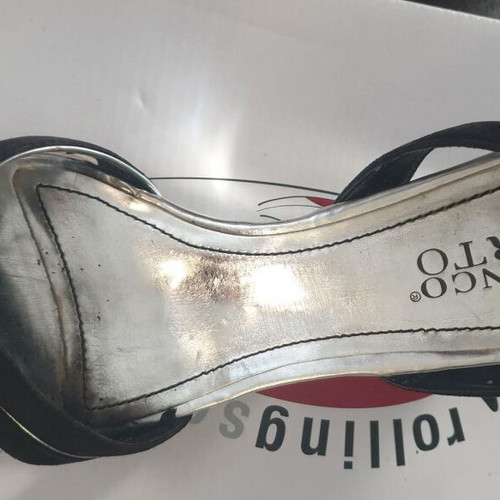 Franco Sarto women's sandals size 39 used, black and silver