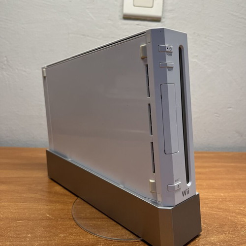 Nintendo Wii console used with Wii Sports and all accessories