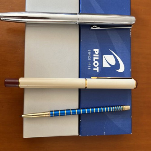 Pilot Since 1918 pens in excellent condition, set