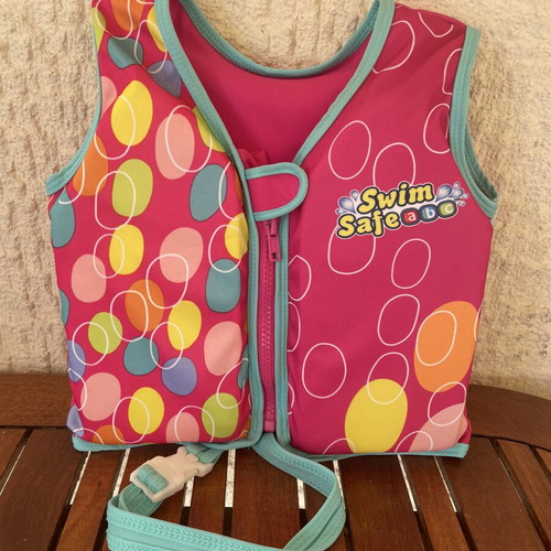 Children's Swim Vest like new, age 3-6 years, UPF50+