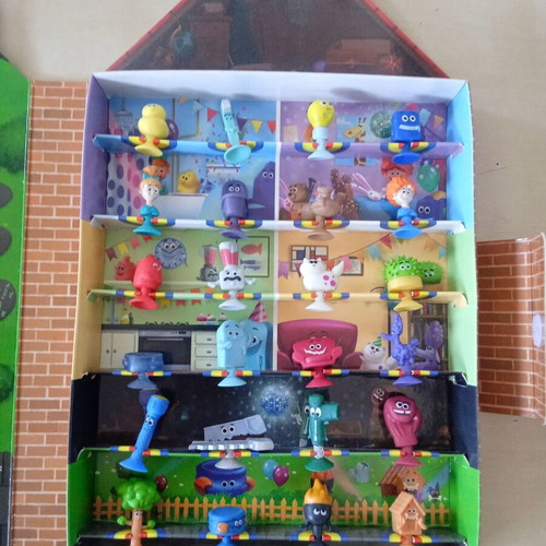 Happy Home collection Stikeez Lidl set used