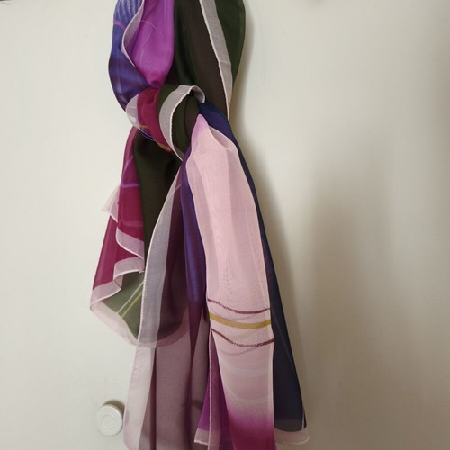 Scarf like new, airy with fuchsia, purple and blue shades