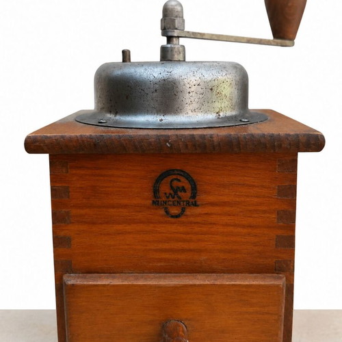 Coffee grinder vintage used, VEB Schnittwerkzeuge und Metallwarenfabrik Klingenthal