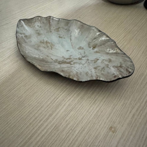 Decorative platter like new