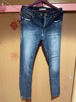 Zara men's slim fit jeans like new, size 44, blue