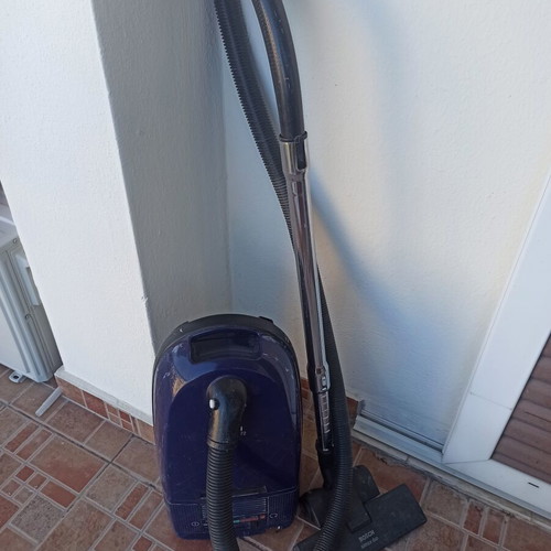 Bosch Compacta 72 vacuum cleaner used, good working condition