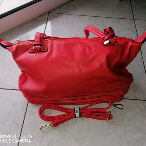 Women's red handbag like new