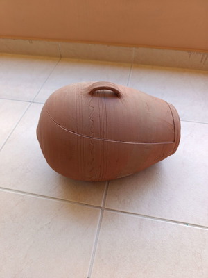 Clay Gastra used, like a kioupi pot