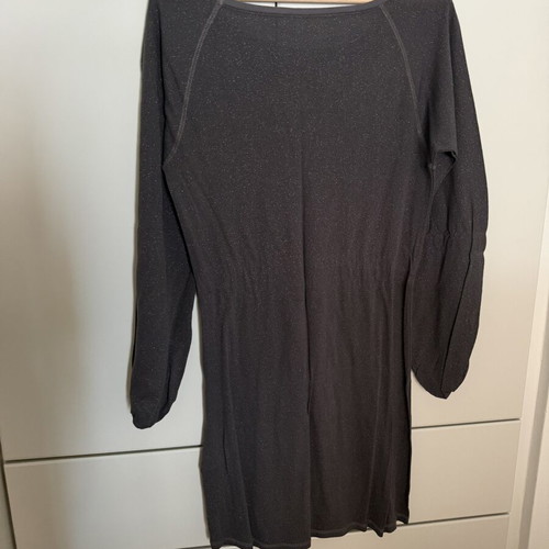 Levi's dress gray with subtle glitter like new