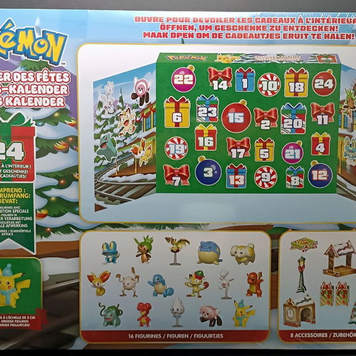 Pokemon Holiday Christmas Advent Calendar 2024 new with 16 figures