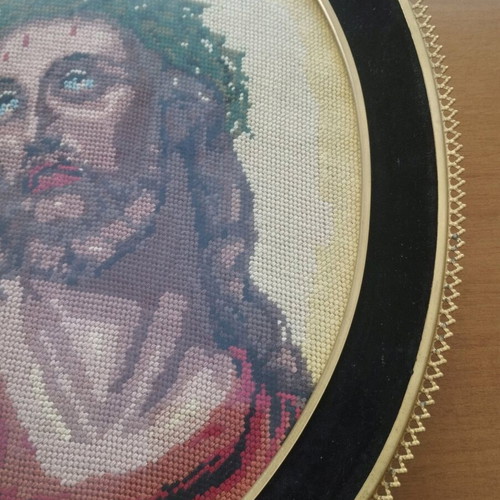 Handmade Gobelin Needlepoint Jesus in Oval Frame with Velvet mint