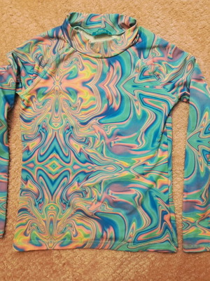 Tortue kids swimwear shirt used, multicolor, size 7-8 years