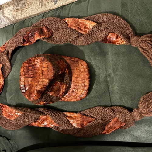 Hat and scarf set new in brown shades with knitted fabric