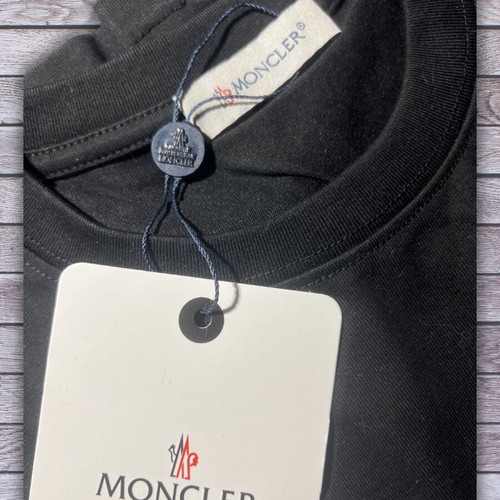 Moncler T Shirt New Black Medium-Large