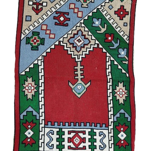 Vintage Bulgarian handwoven wool wall rug, like new, 83×53 cm