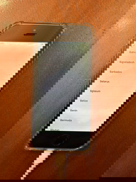 iPhone SE 2016 16