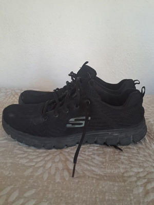 Skechers αθλητικά παπούτσια μεταχειρισμένα, μέγεθος 41, μαύρα, 28 εκ