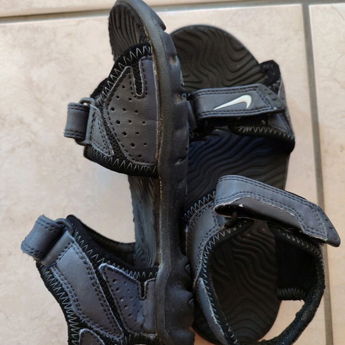 Nike summer sandals used, size 32, black