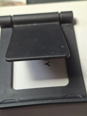 Phone stand like new
