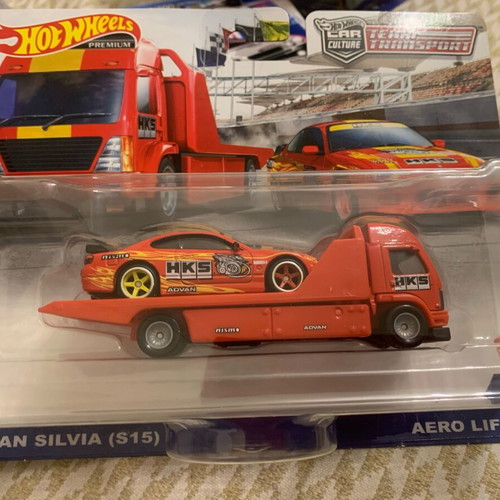 Hotwheels Team Transport Nissan Silvia S25 N40 New