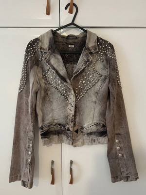 Denim jacket with studs like new, size L fits xsmall/small