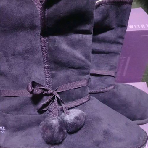 Khrio women's boots with fur new, size 41, purple