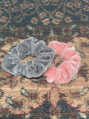 Scrunchies velvet new, set of 2 pieces