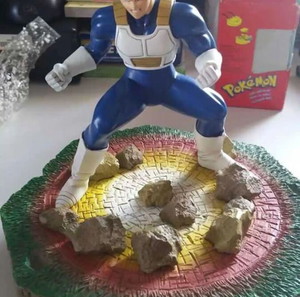 Резервна статуя на вегета от Dragonball z