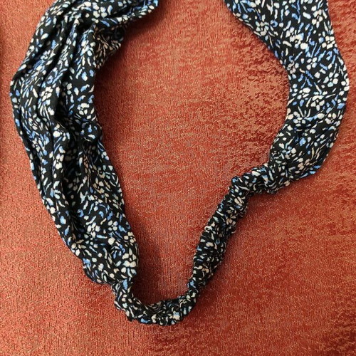 Hair ribbons with elastic new, set of 6, black with multicolor patterns