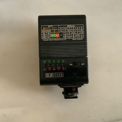 Toshiba A-25L vintage camera flash used
