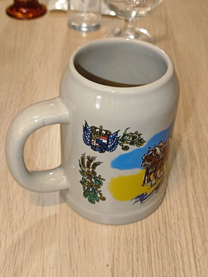 Πήλινο ποτήρι μπύρας Κρίκετ 500ml καινούργιο Oktoberfest