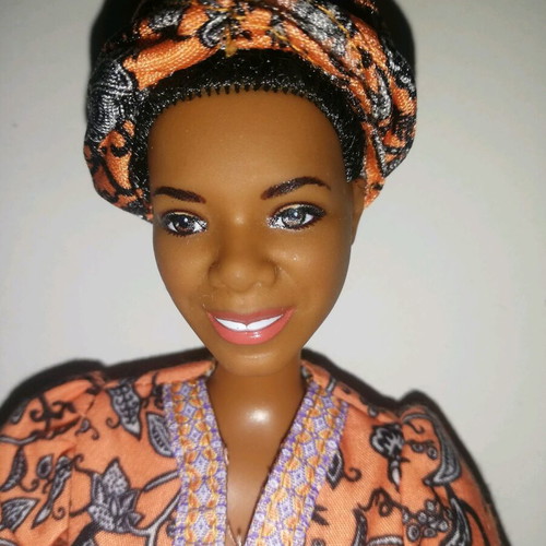 Barbie Maya Angelou doll used, missing accessories