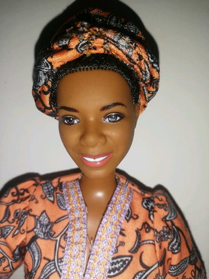 Barbie Maya Angelou μεταχειρισμένη κούκλα χωρίς αξεσουάρ
