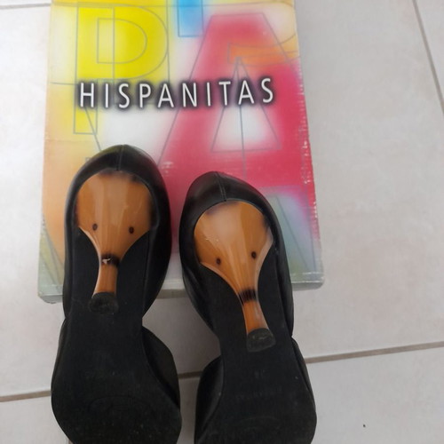 Hispanitas pumps used, black with horn heel, size 38