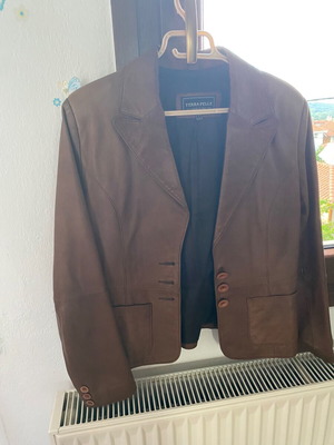 Terra Pelle leather jacket brown, like new, size L