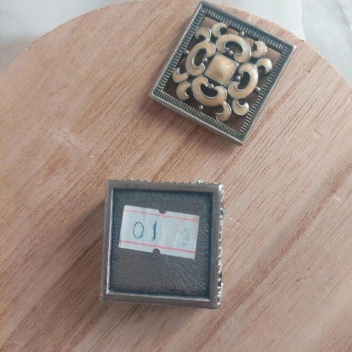 Vintage metal box like new with intricate engravings