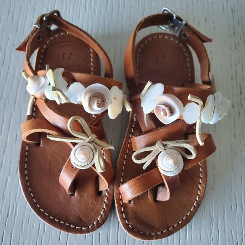 Handmade leather sandals with shells new