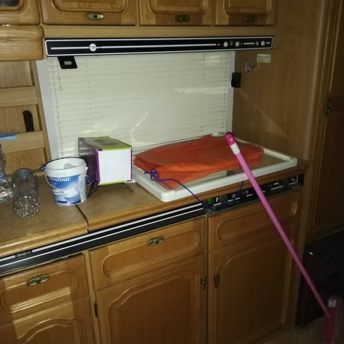 Bürstner 5407tl 1993 caravan with tent and metal frame